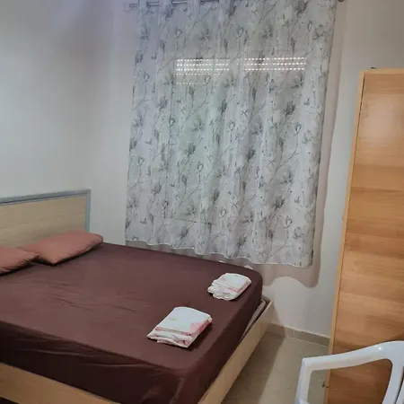 Apartment Klodian Kulla *